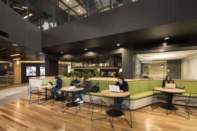 Thư viện tại Monash University Úc