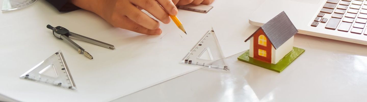 A picture of three Engineering students standing together