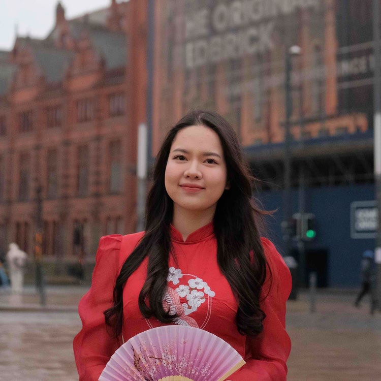Hong Hanh (Hazel)