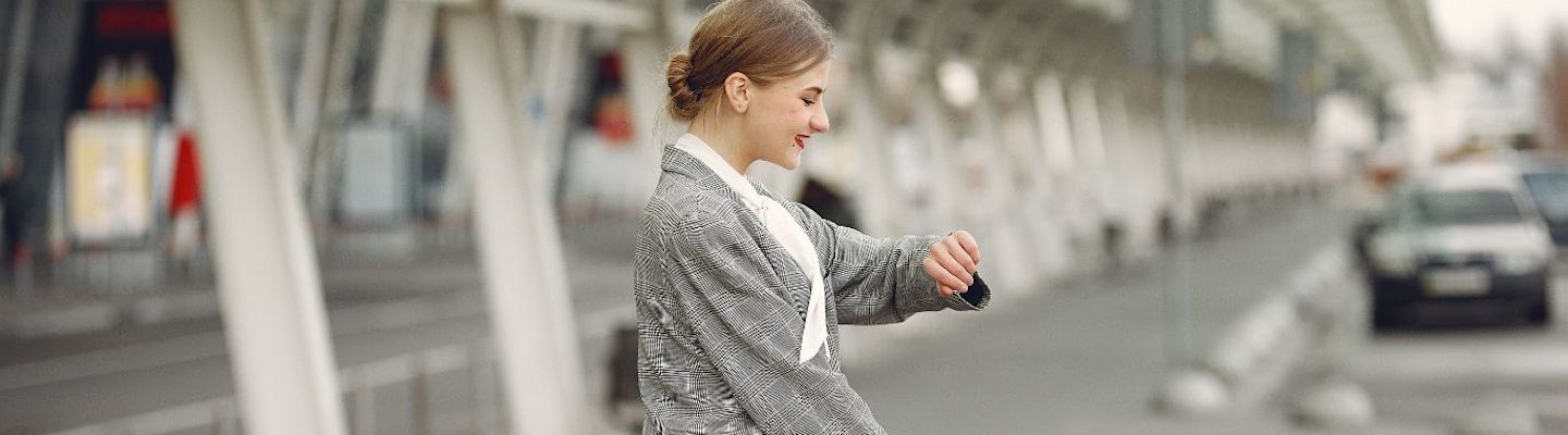 A woman waiting for her cab
