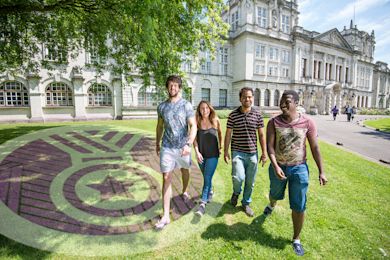 living in cardiff, guide to live in cardiff, Cardiff university campus with students walking