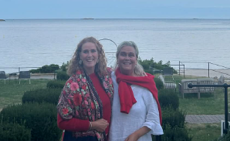 Arbeidsgivers adgang til å avslutte et arbeidsforhold gjennom avtale om fratreden med etterlønn