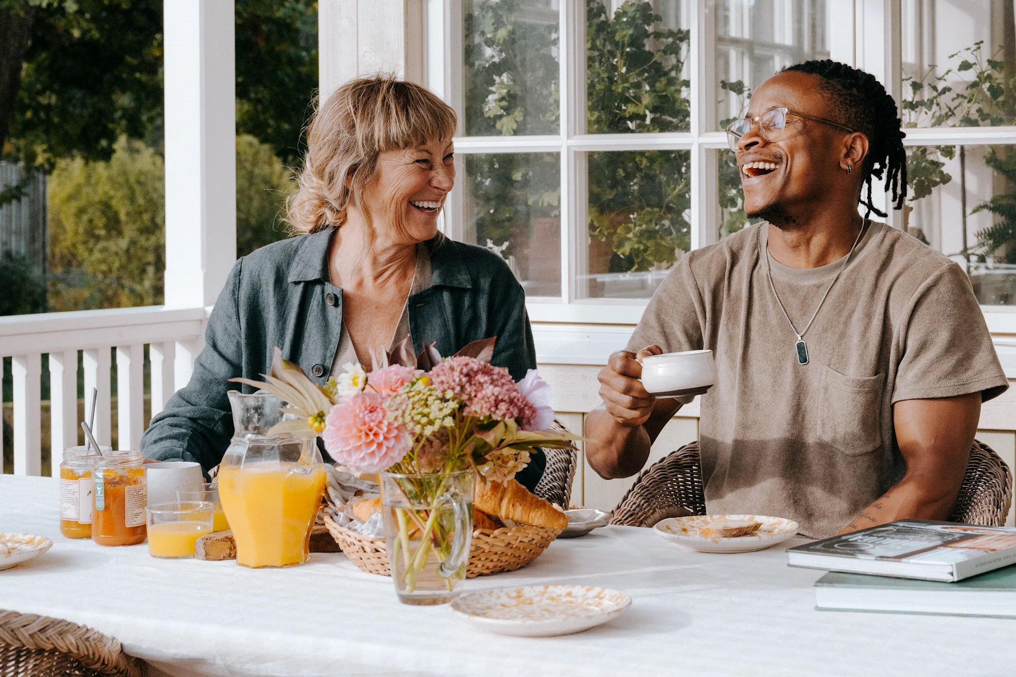 Bokcirkel - Kom för hänget, stanna för boken