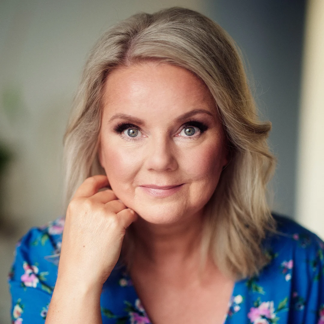 Amanda Hellberg Författarporträtt