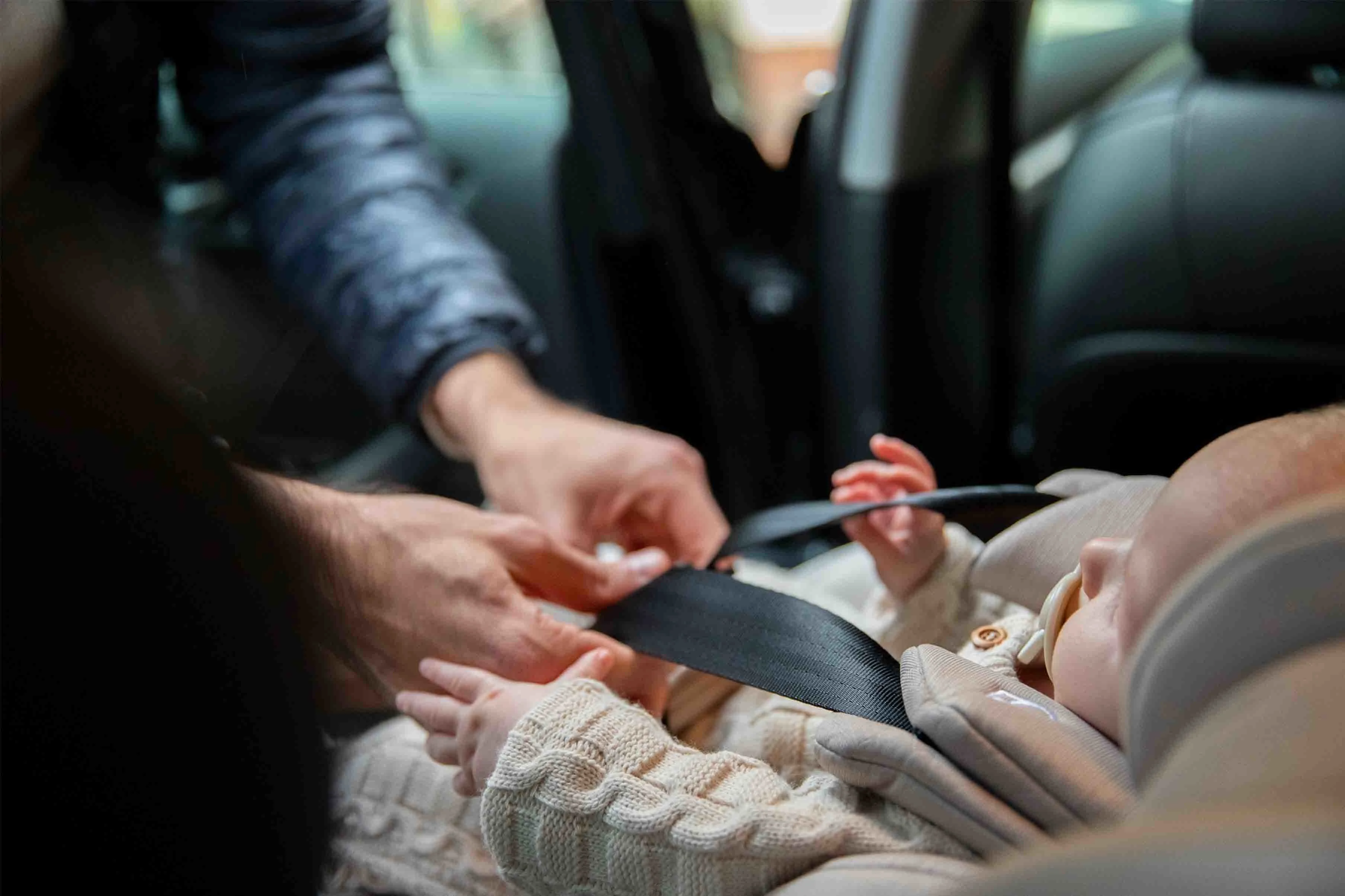 What are the legal safety standards for car seats? 