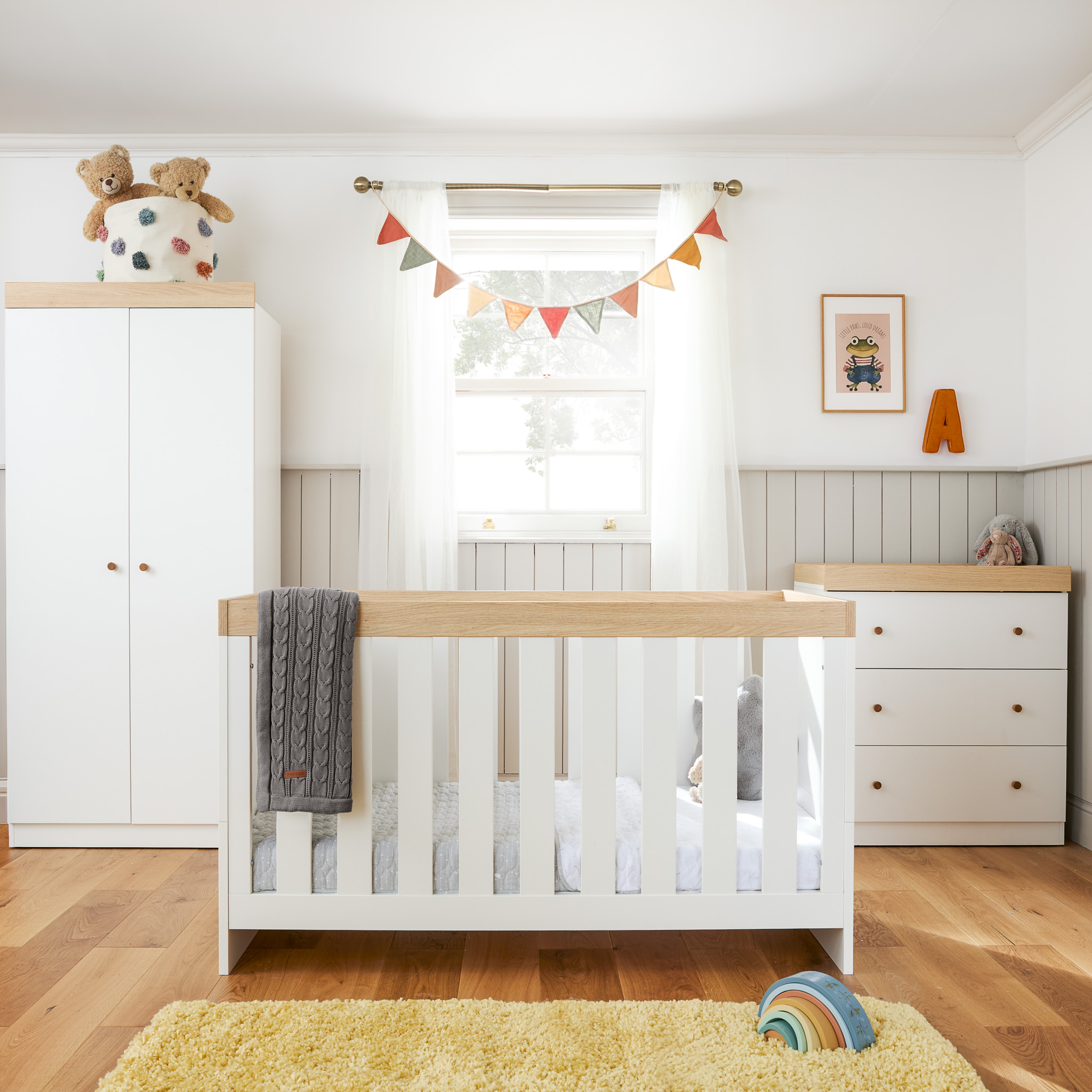 Puggle Budworth 4-Piece Cot Bed with Dresser Changer, Wardrobe & Sprung Mattress - White/Oak