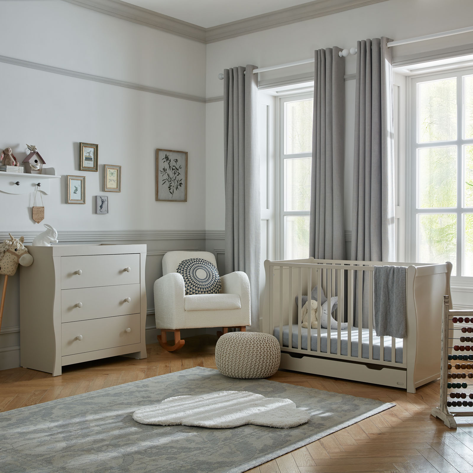 Puggle Chelford 4-Piece Cot with Drawer, Dresser Changer & Maxi Air Cool Sprung Mattress - Cashmere