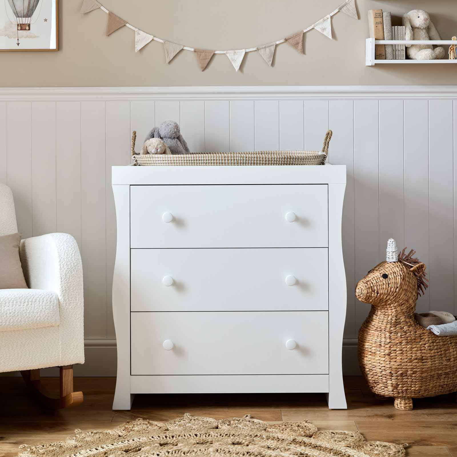 Puggle Sleigh Dresser Changing Table Classic White The