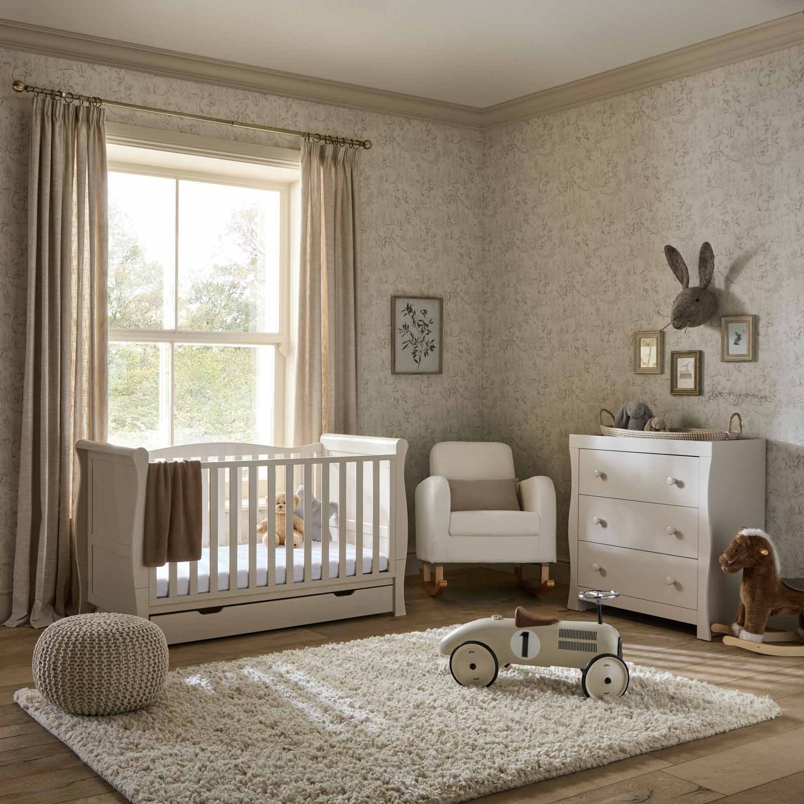 Puggle Prestbury Classic 4-Piece Cot Bed with Drawer, Dresser Changer & Maxi Air Cool Sprung Mattress - Cashmere