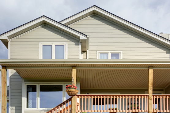 LAKEWOOD NEW SIDING & TRIM REPLACEMENT