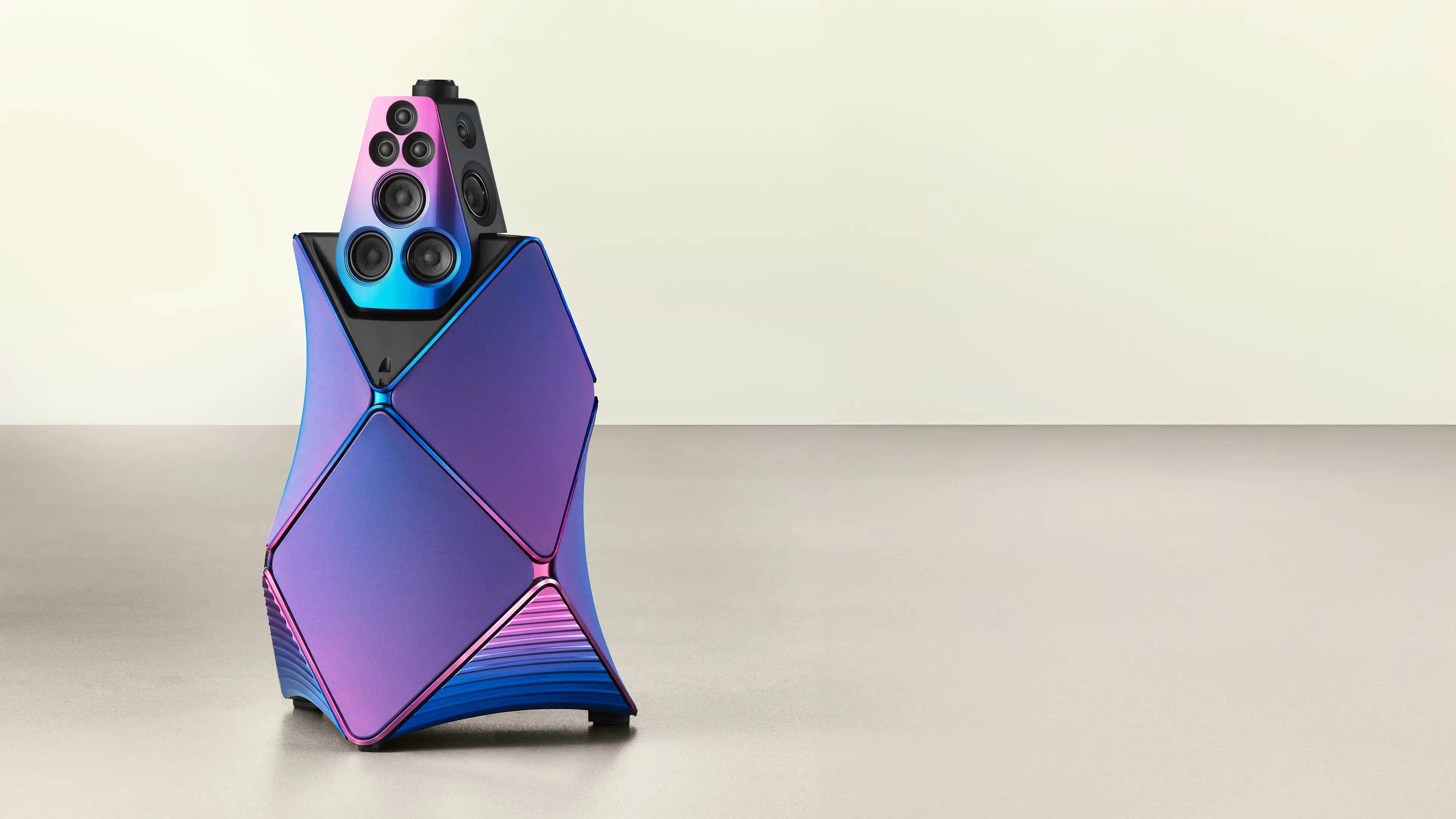 Beautyshot of Beolab 90, limited ateleir edition to celebrate 100 year anniversary of Bang and Olufsen.