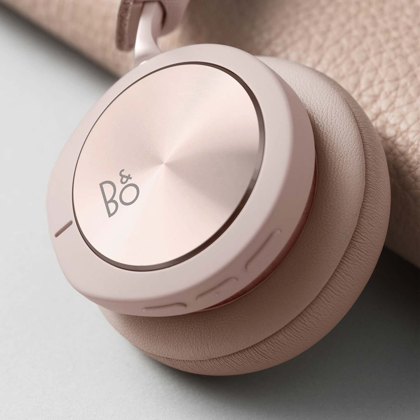 Beoplay H8i-オンイヤー型ワイヤレス ANC ヘッドフォン | B&O Beoplay H8i-オンイヤー型ワイヤレス ANC ヘッドフォン | B&O