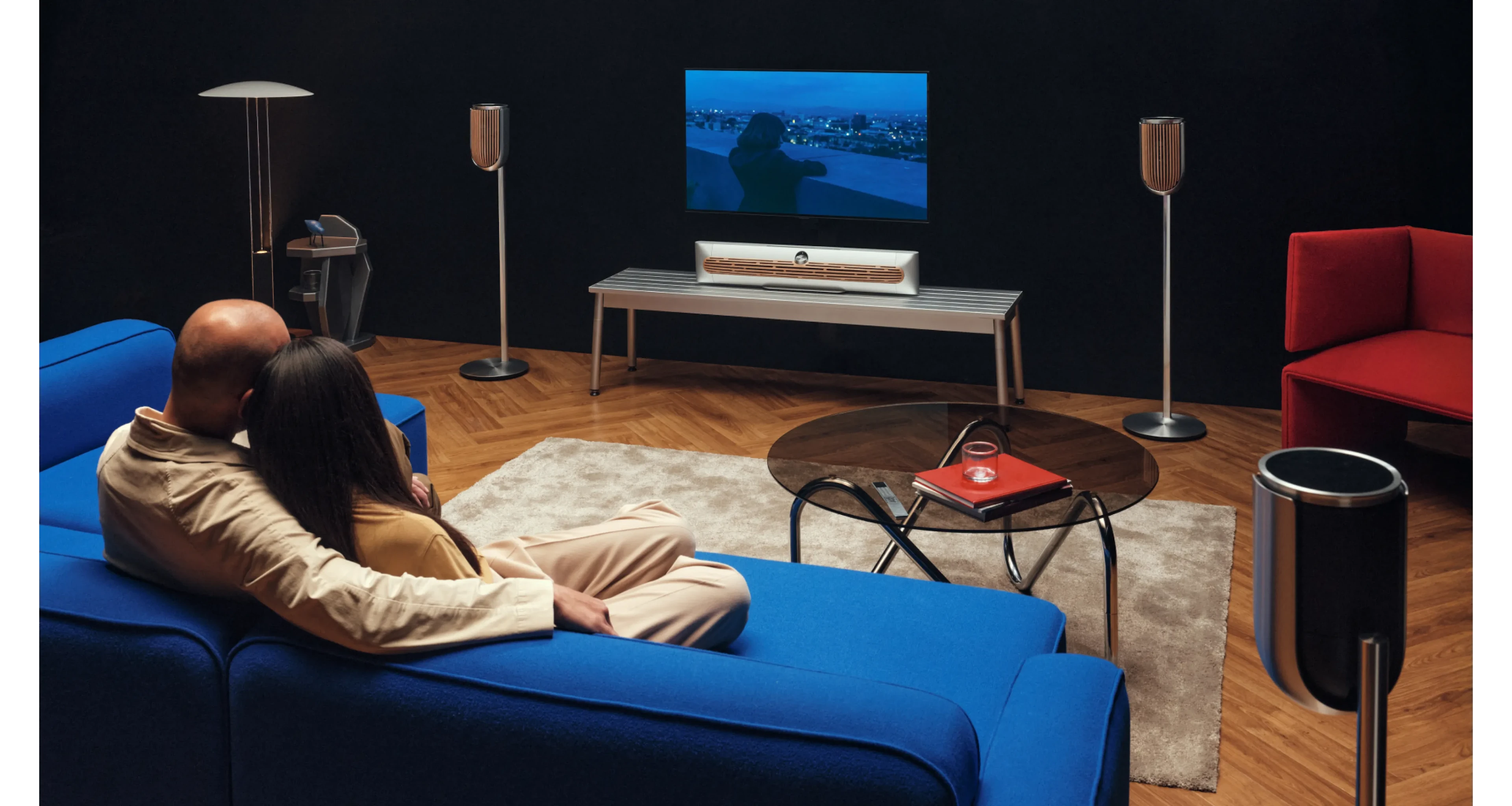 Immagine di un sistema home theater con Beosound Premiere e Beolab 8