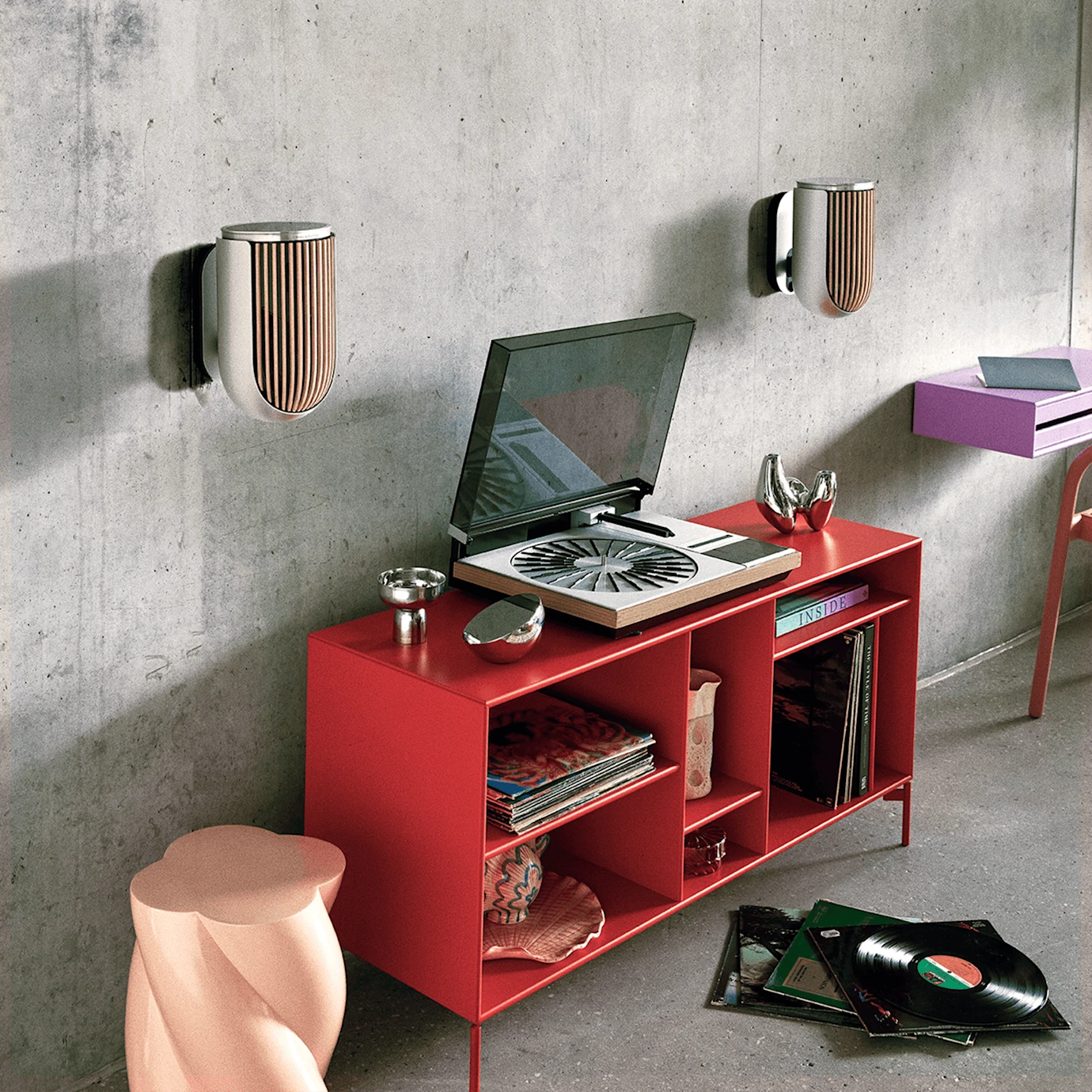 Beolab 8 A stirring stereo experience