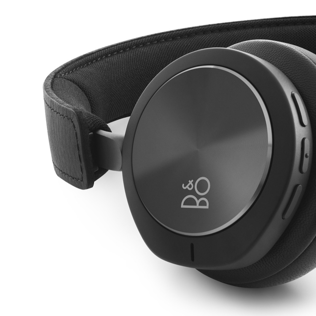 Bang & Olufsen x RIMOWA - Beoplay H9i headphones | B&O