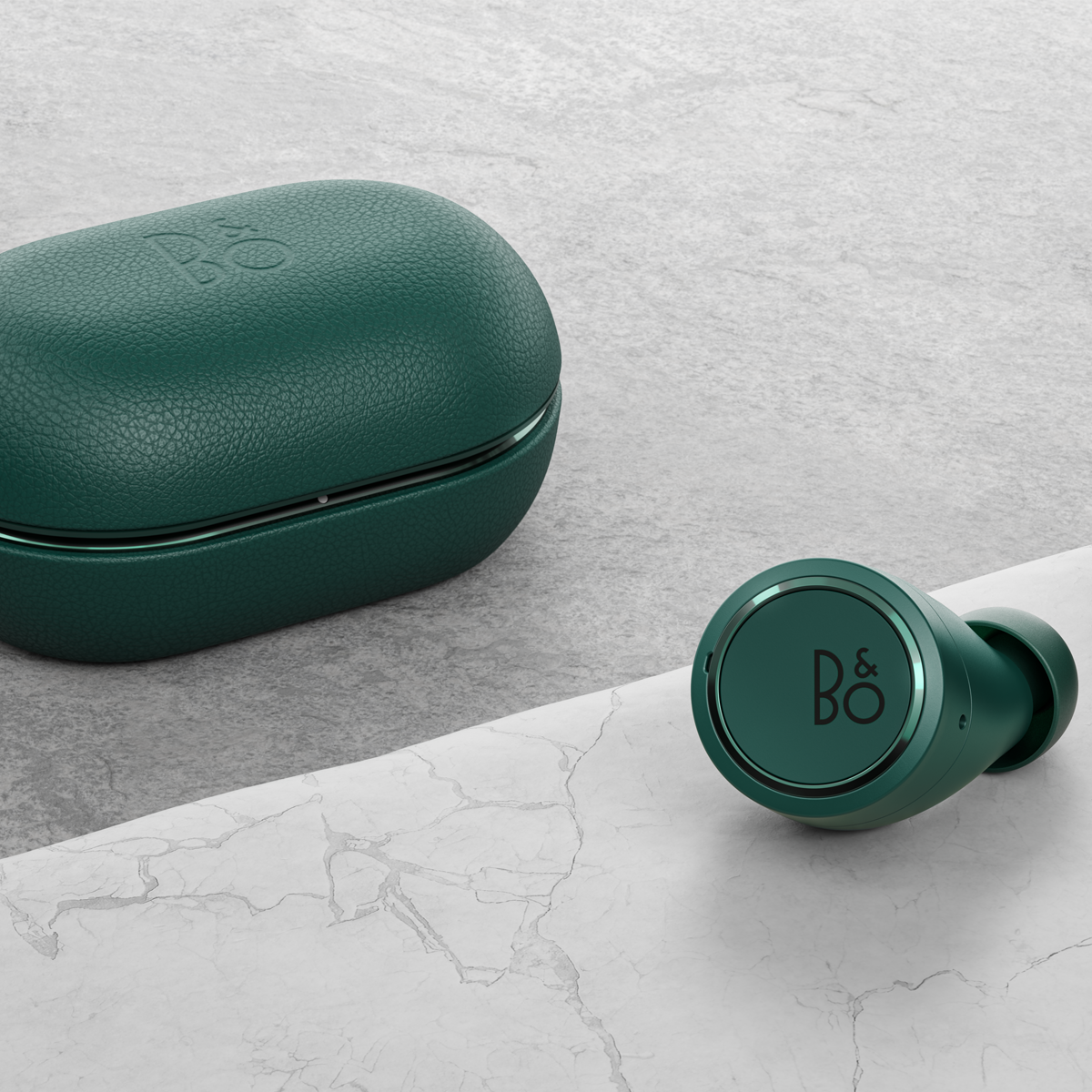 Beoplay Charging Pad - Accessories for earphones | B&O