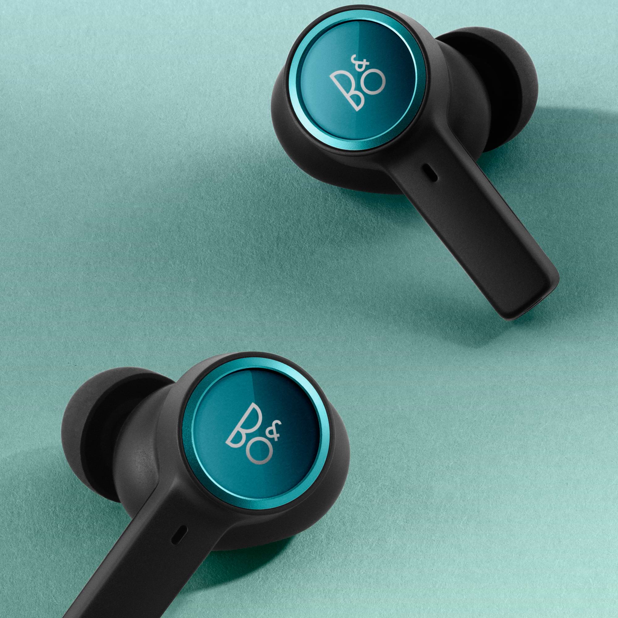 Beoplay ex earbuds in nothern sky turqouise