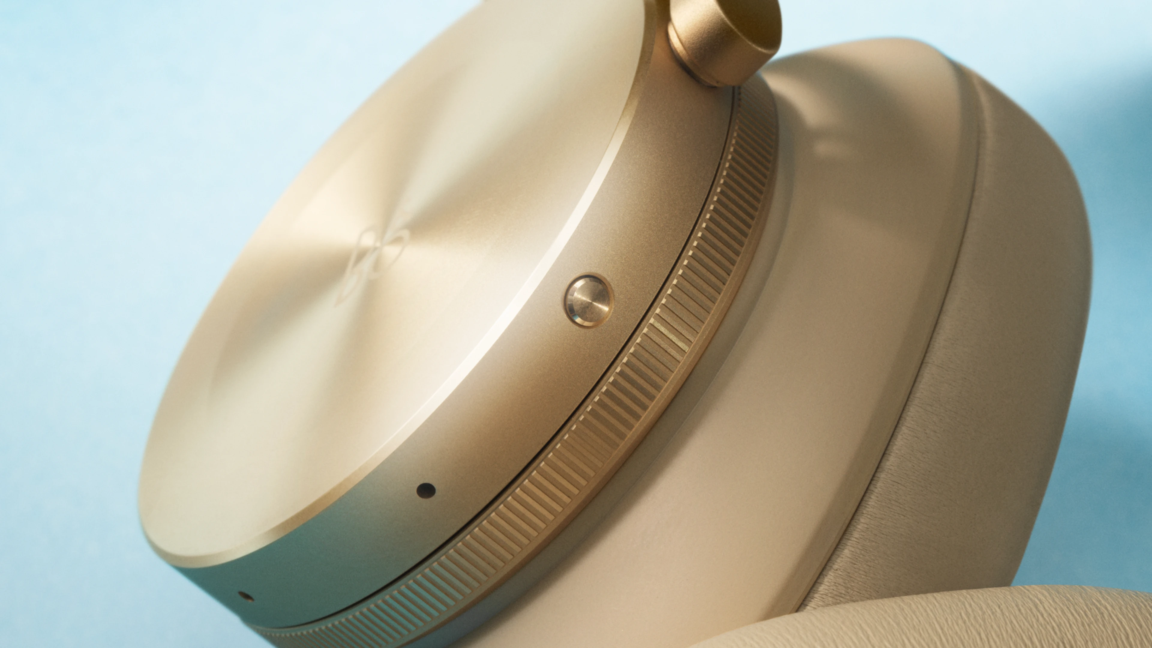 Headphone Beoplay H95 in Gold Tone