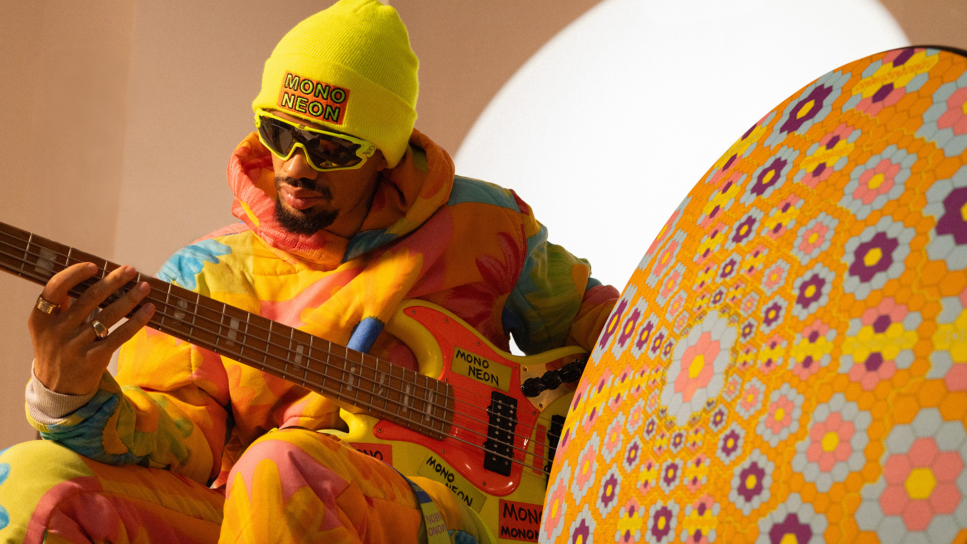 The Art of Beoplay A9、キャンバスのようなスピーカー用カバー - Bang