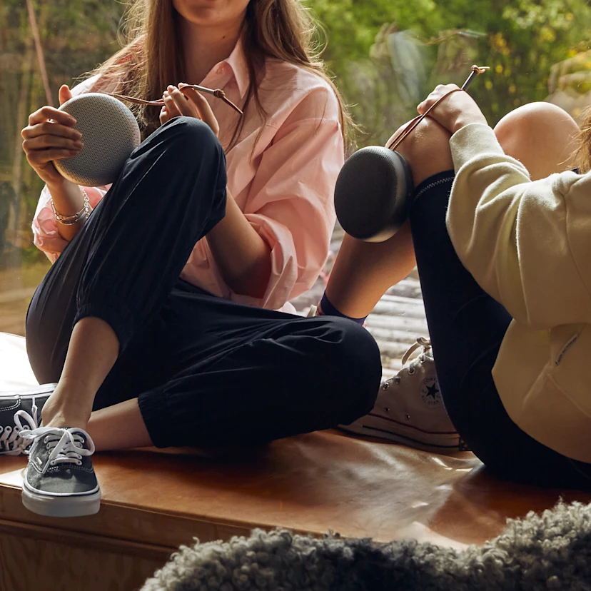 Size-defying sound beosound a1