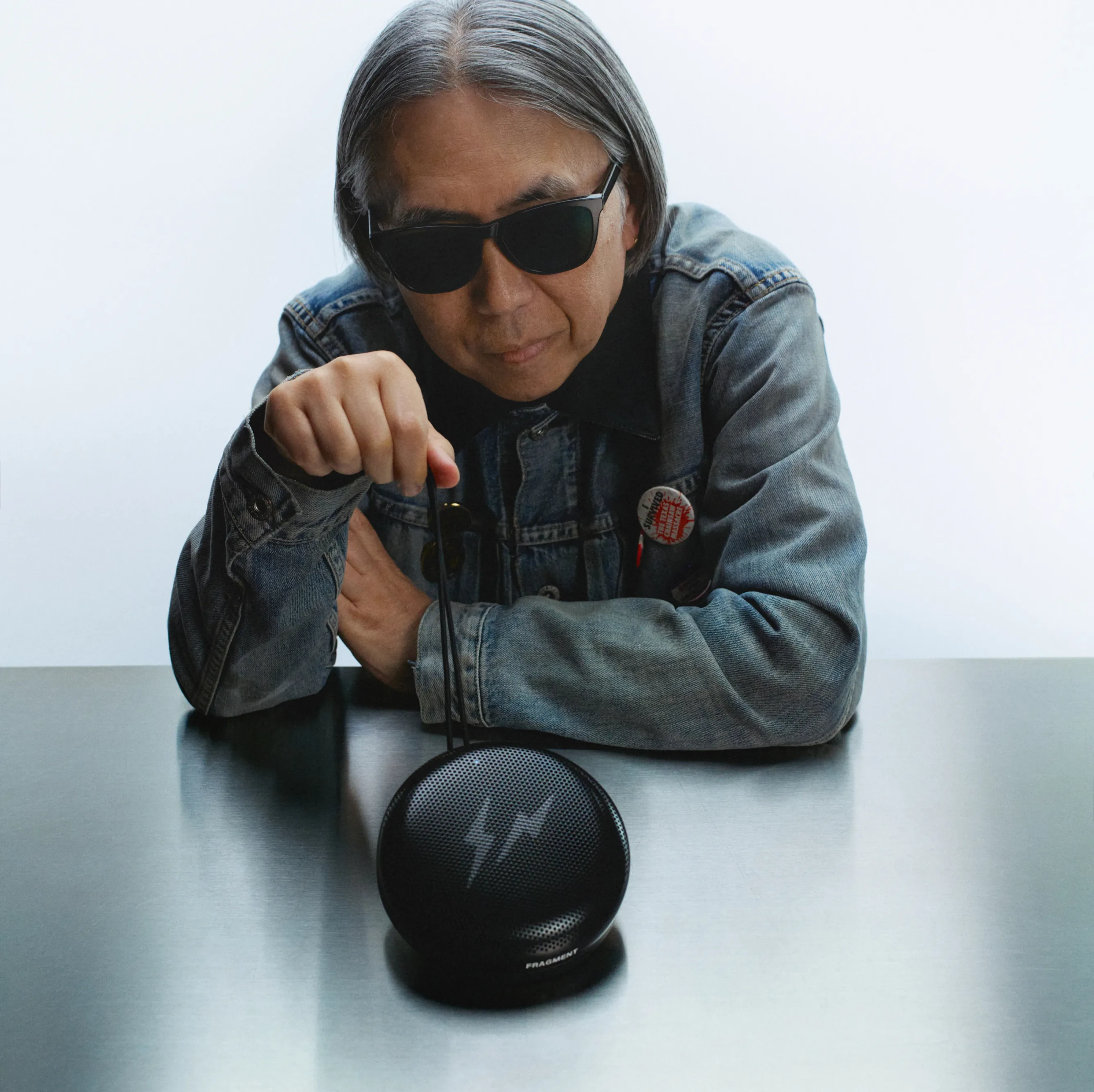 Fragment Founder with a Beosound A1 Fragment edition
