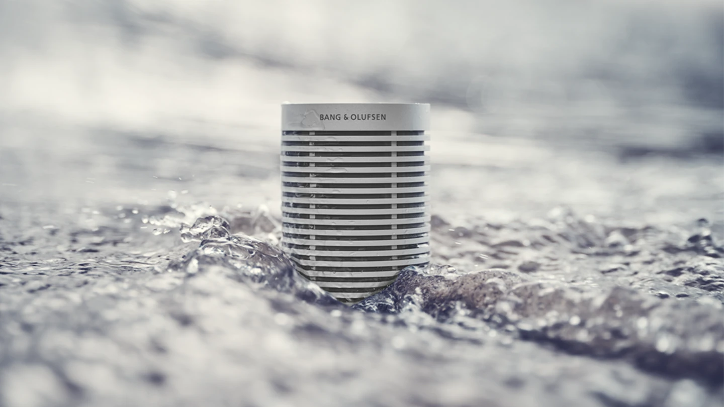 Beosound Explore floats in the water