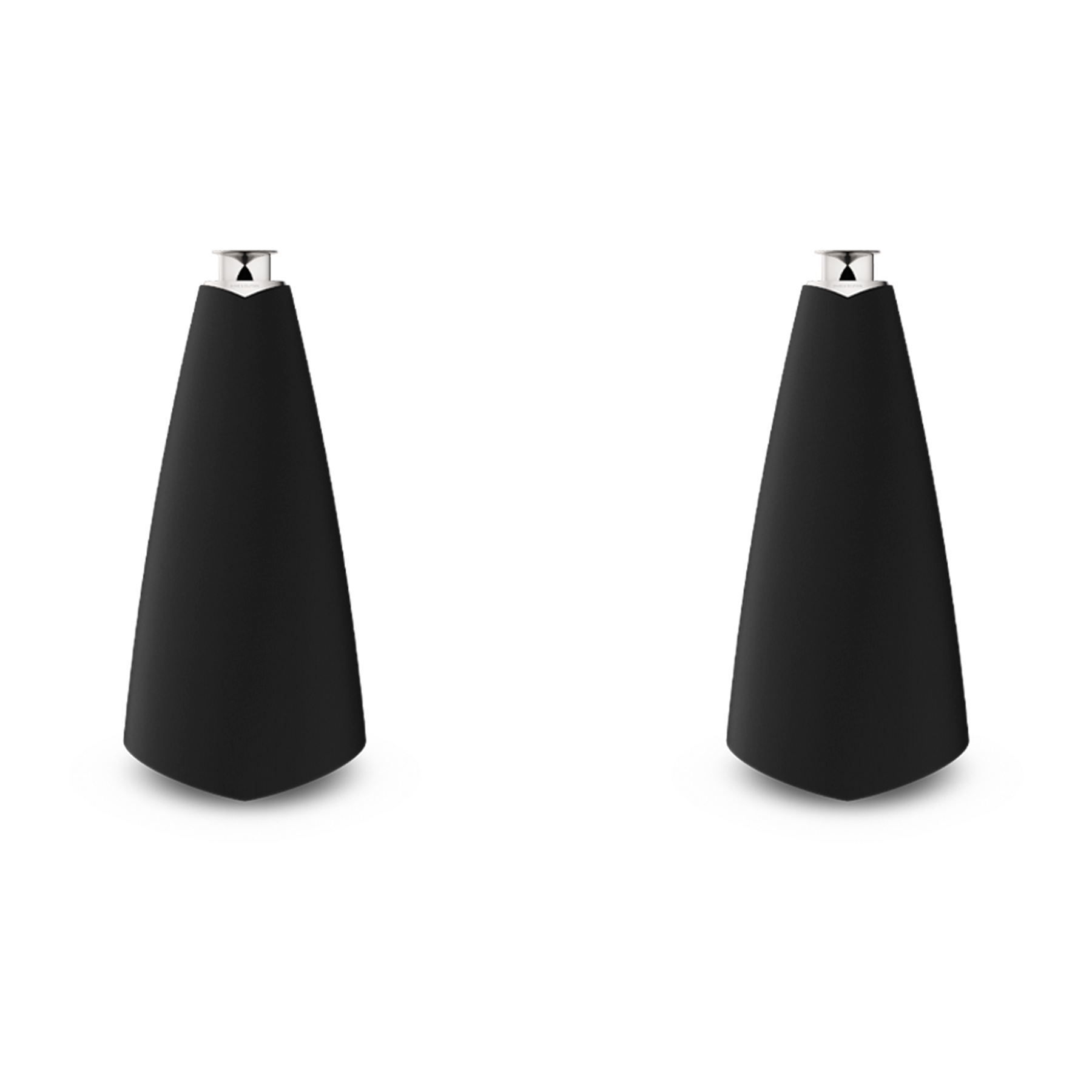 A pair of Beolab 20 in black