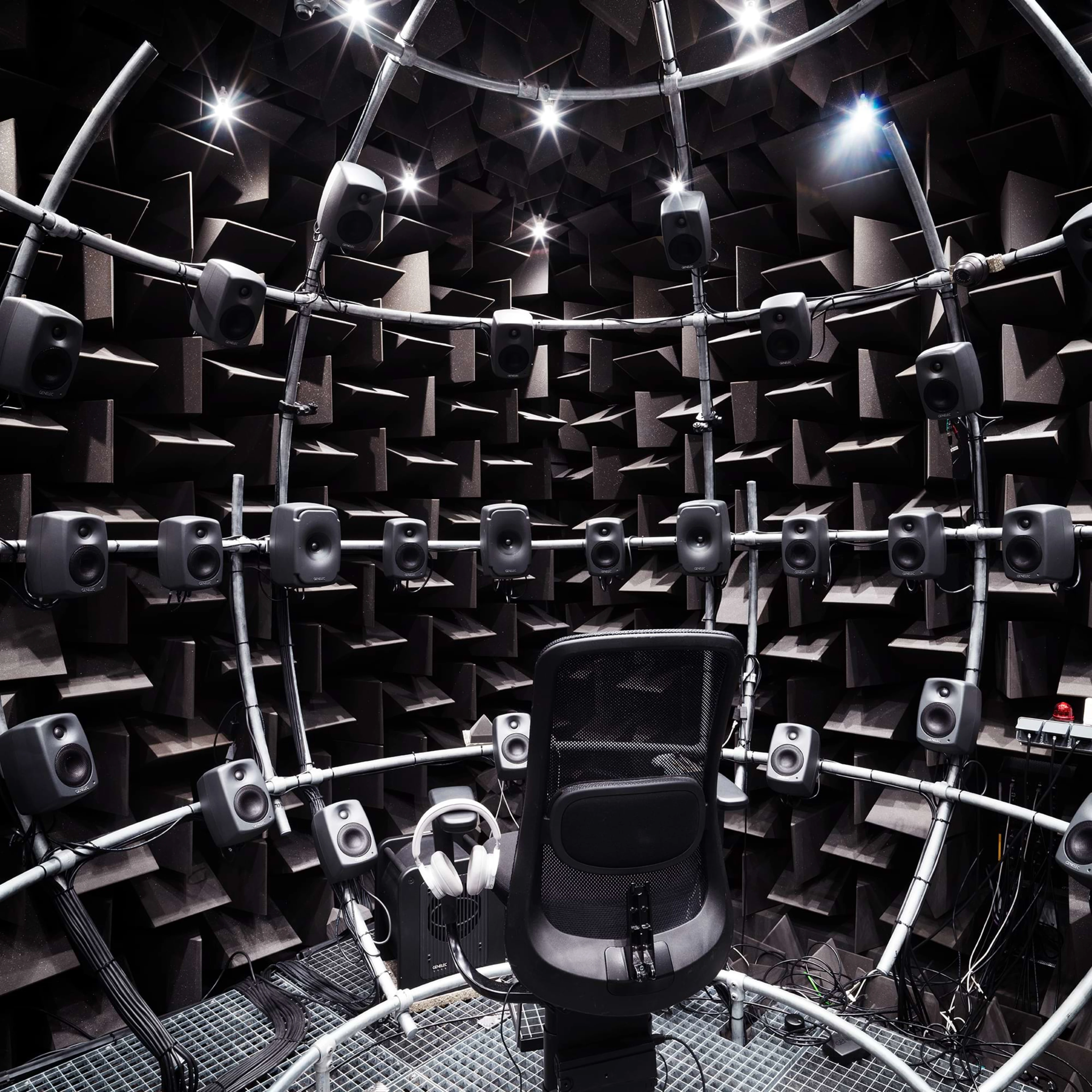 Showing the B&O sound room