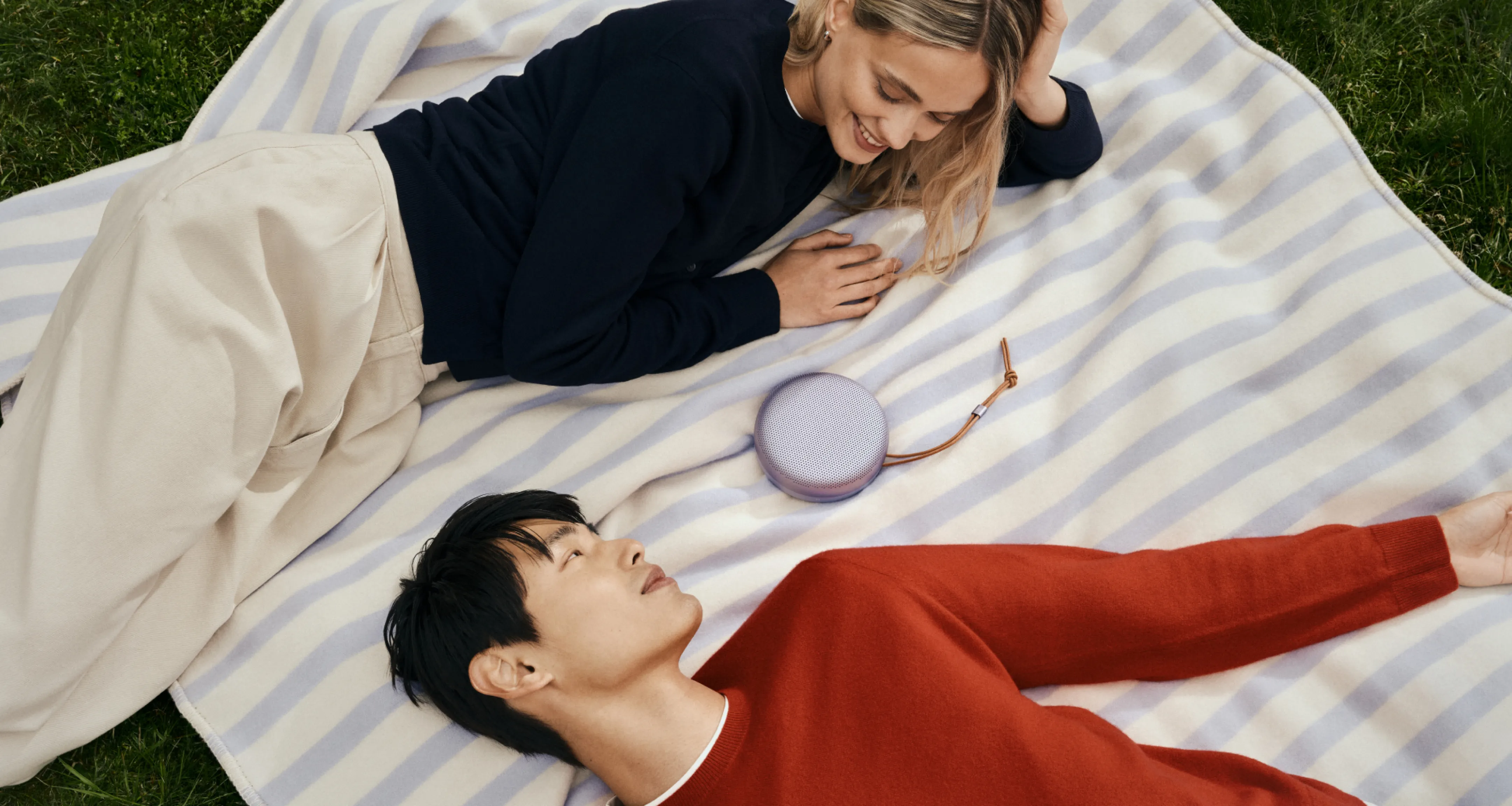 夏のトラベルオーディオガイド | 旅に、美しいサウンドを | Bang & Olufsen