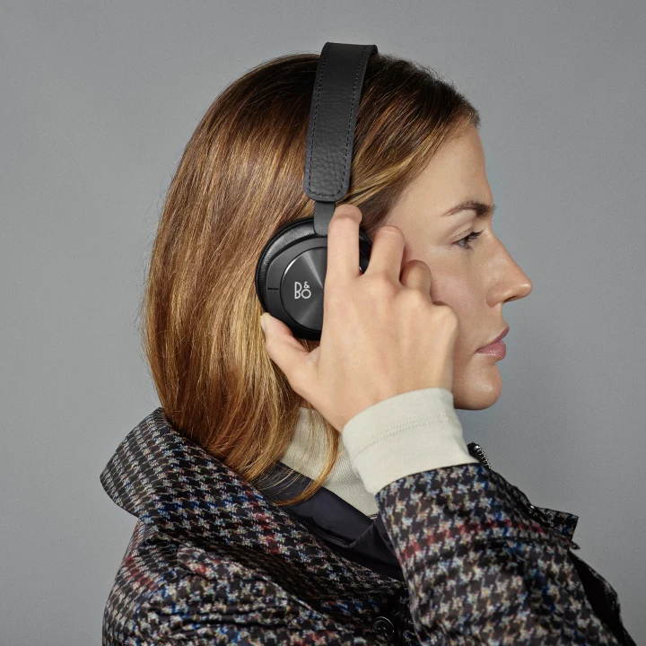 B&O PLAY BEOPLAY H8 ON-EAR WIRELESS Noise Canceling  HEADPHONES