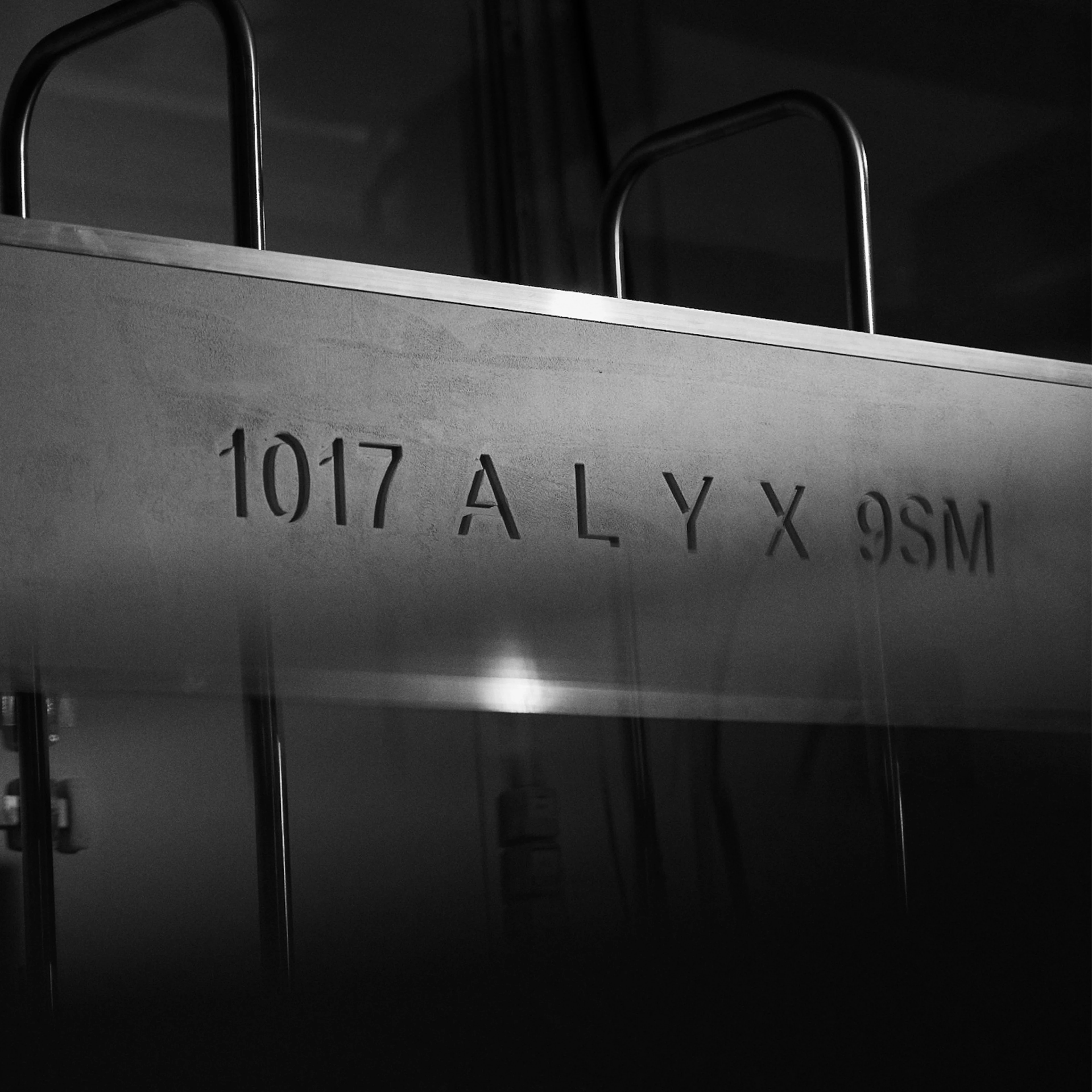 Alyx logo
