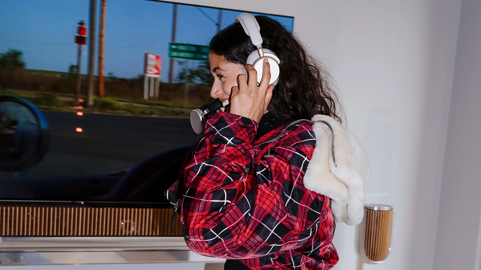 The Beoplay E8 on display at the Marais B&O store