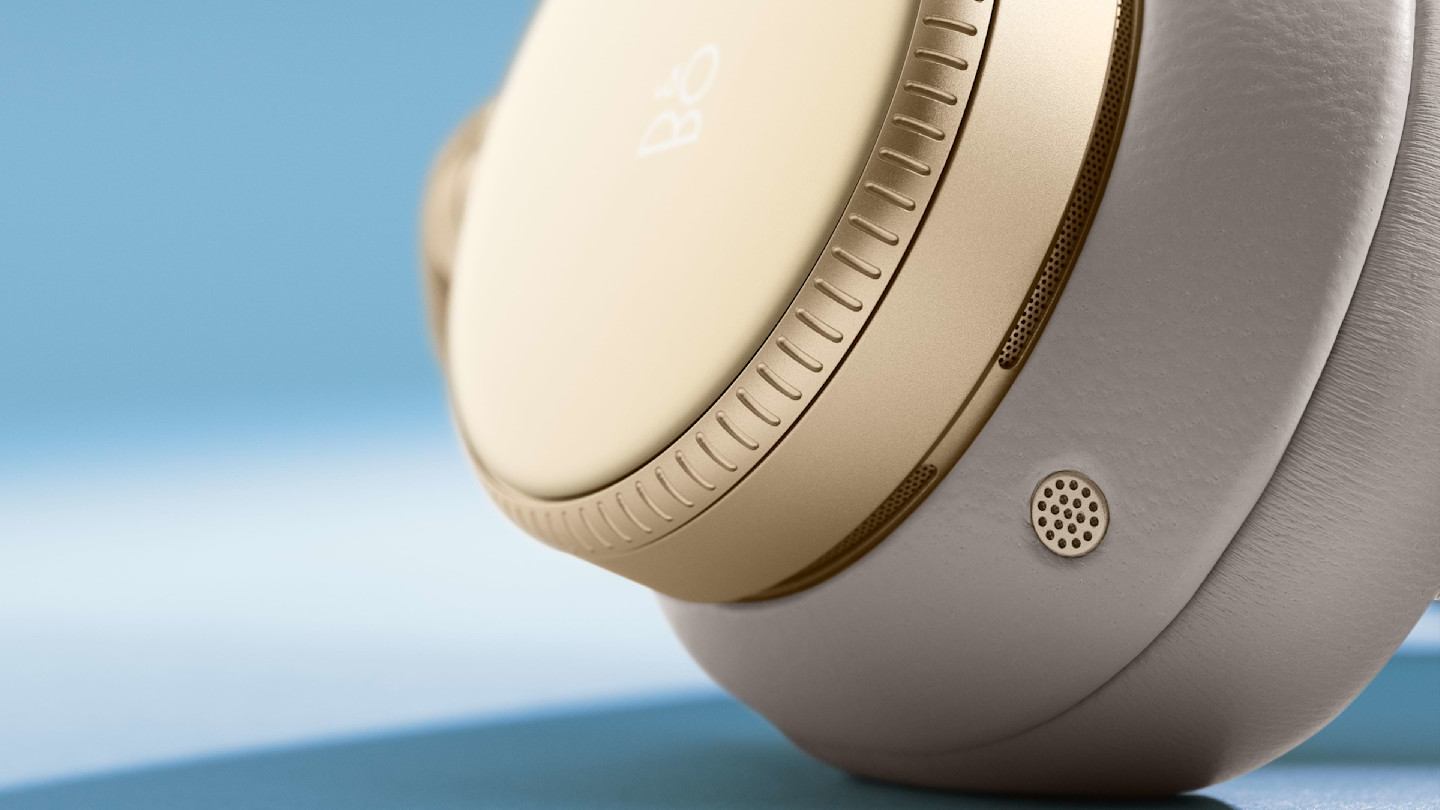 Close-up of the Beoplay H100 ear cushions