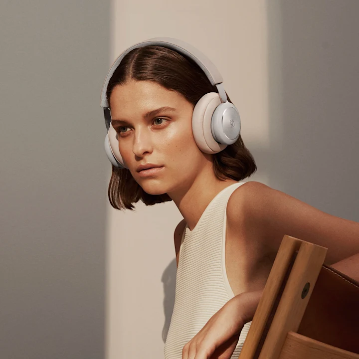 Beoplay H4 2nd headphones limestone 4