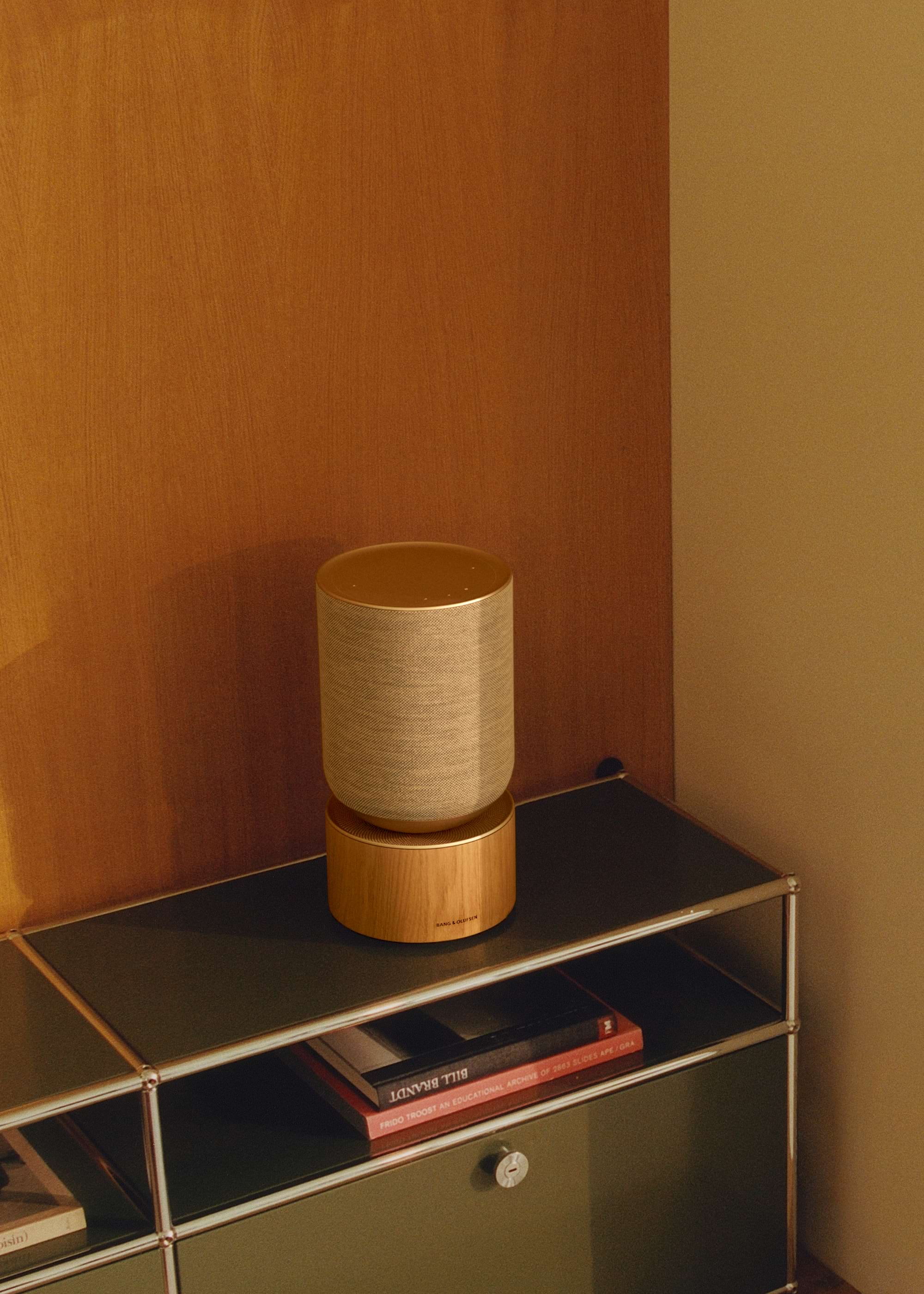 Beosound Balance ステレオペアセット｜Bang & Olufsen 公式ストア