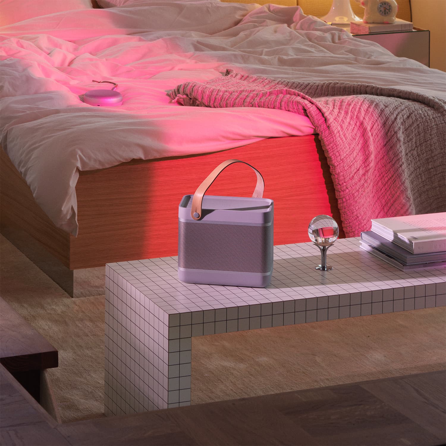 Bang & Olufsen ポータブルスピーカー★ピンク★新品・未開封 Bluetoothスピーカー一覧 - ワイヤレス＆ポータブル｜Bang & Olufsen