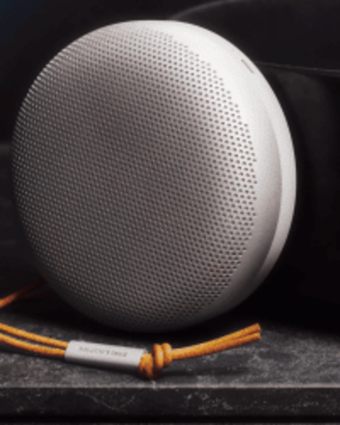 BANG & OLUFSEN メルセデスベンツオリジナルワイヤレススピーカー BANG & OLUFSEN メルセデスベンツオリジナルワイヤレススピーカー