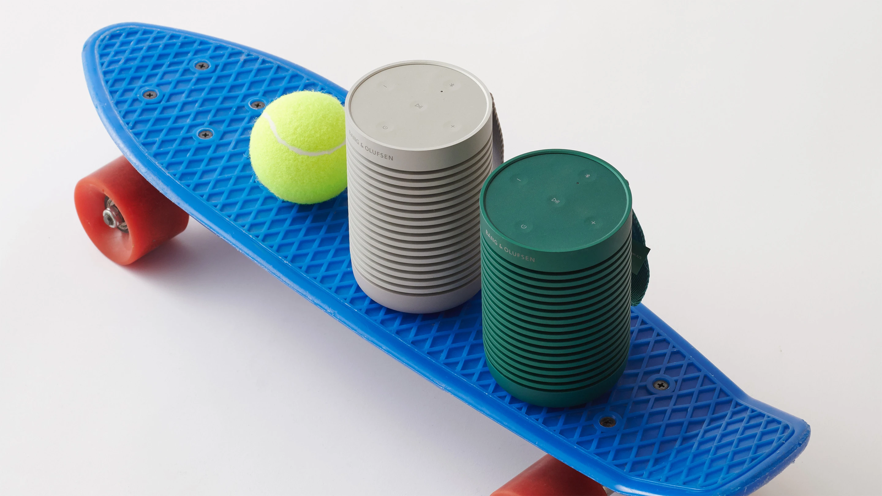 Beosound Explore on a skateboard
