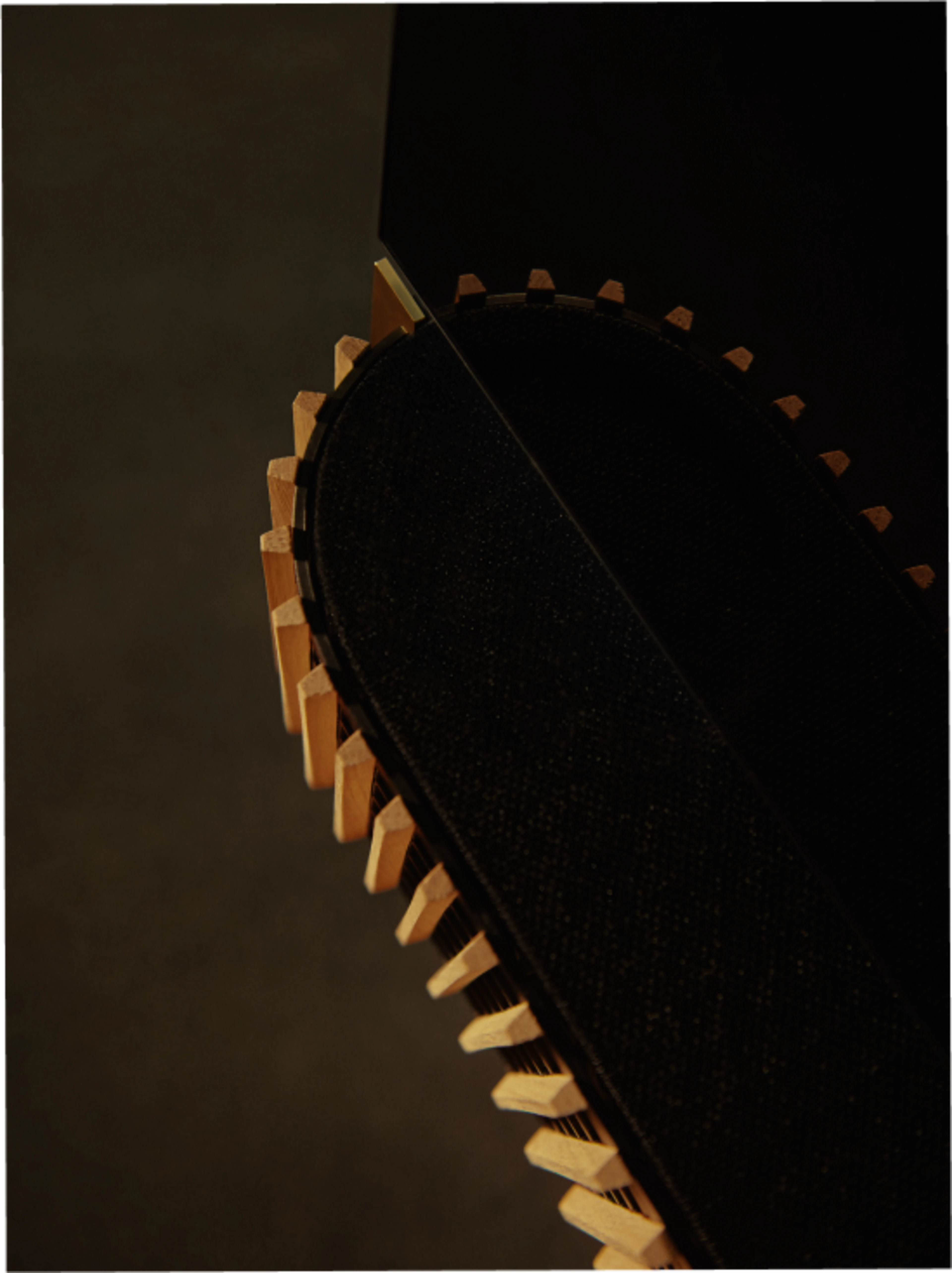 Beosound Theatre detail image of the soundbar from the top