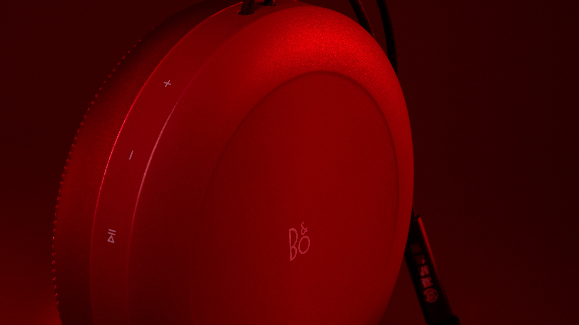 BANG&OLUFSEN CLOT スピーカー Beosound A1 CLOT Edition－Bluetooth スピーカー | B&O
