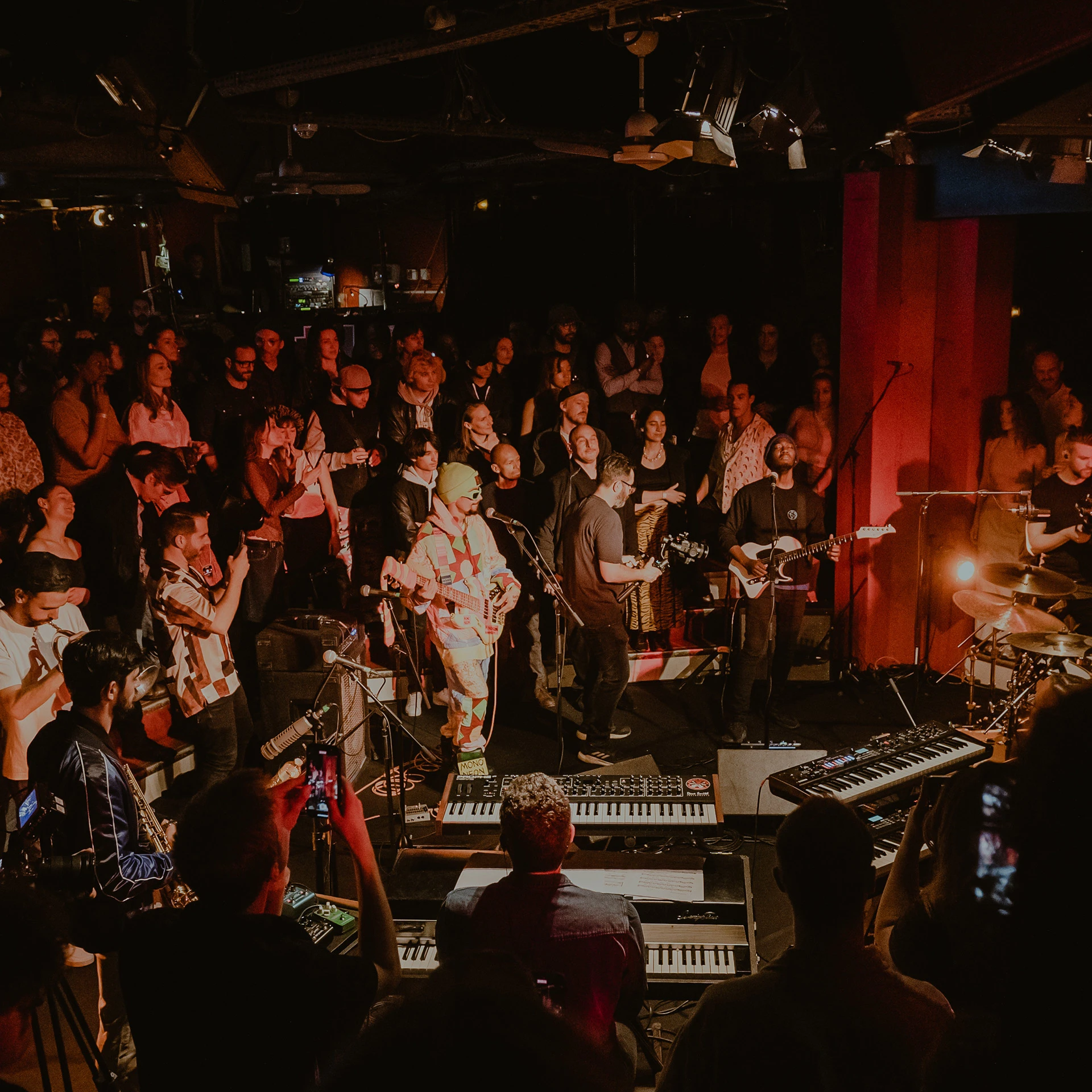 JammJam orchestre and audience