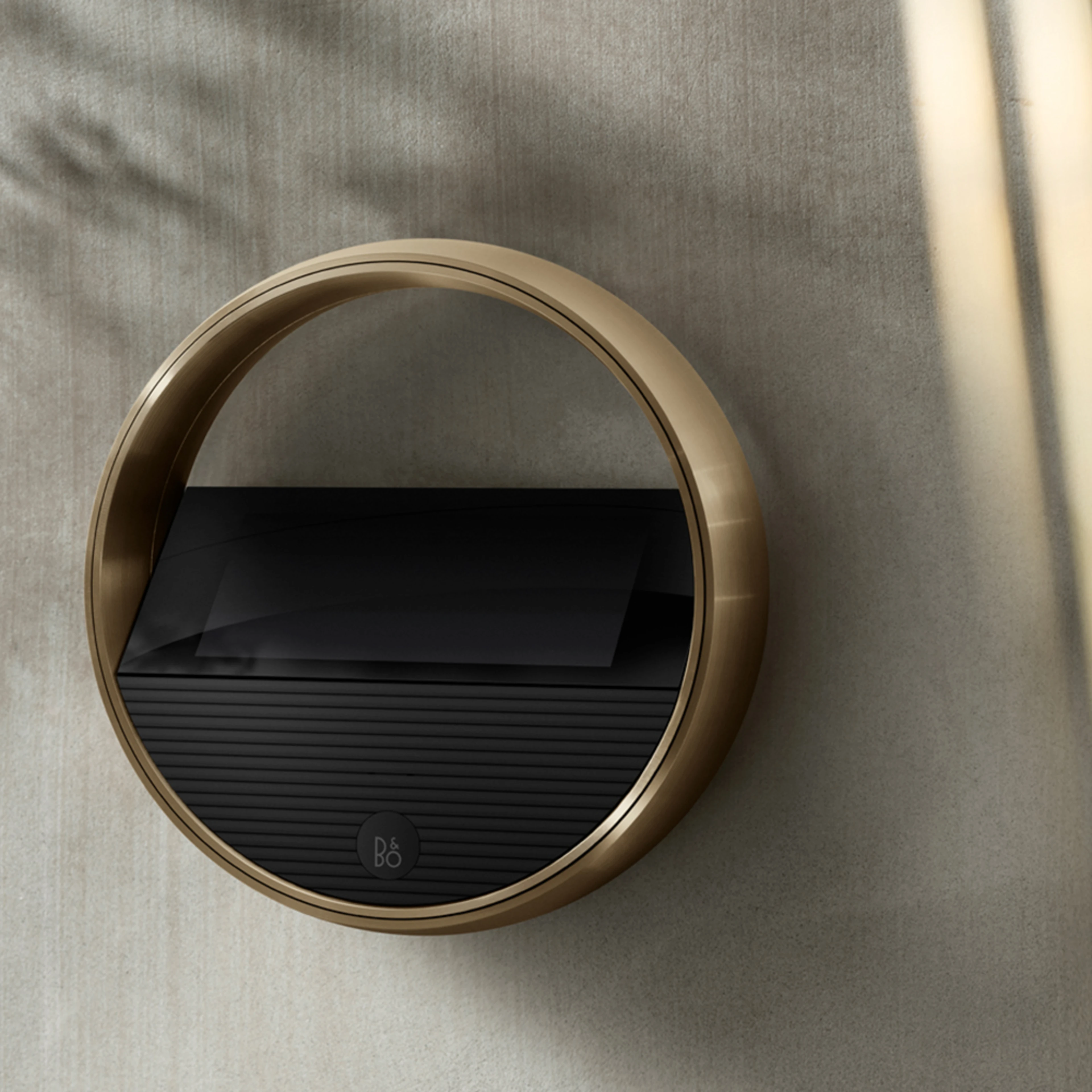 Beoremote Halo brass