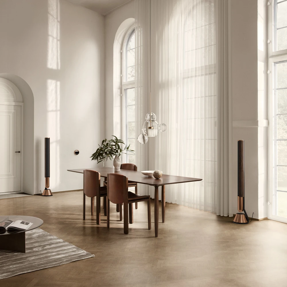 Image of Beolab 28 on wall and Beoremote Halo