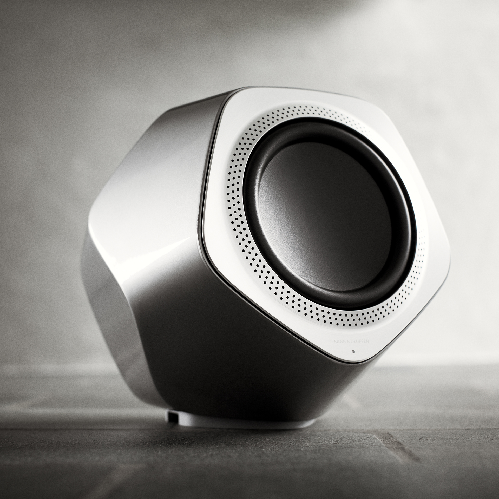 b&o beolab 19