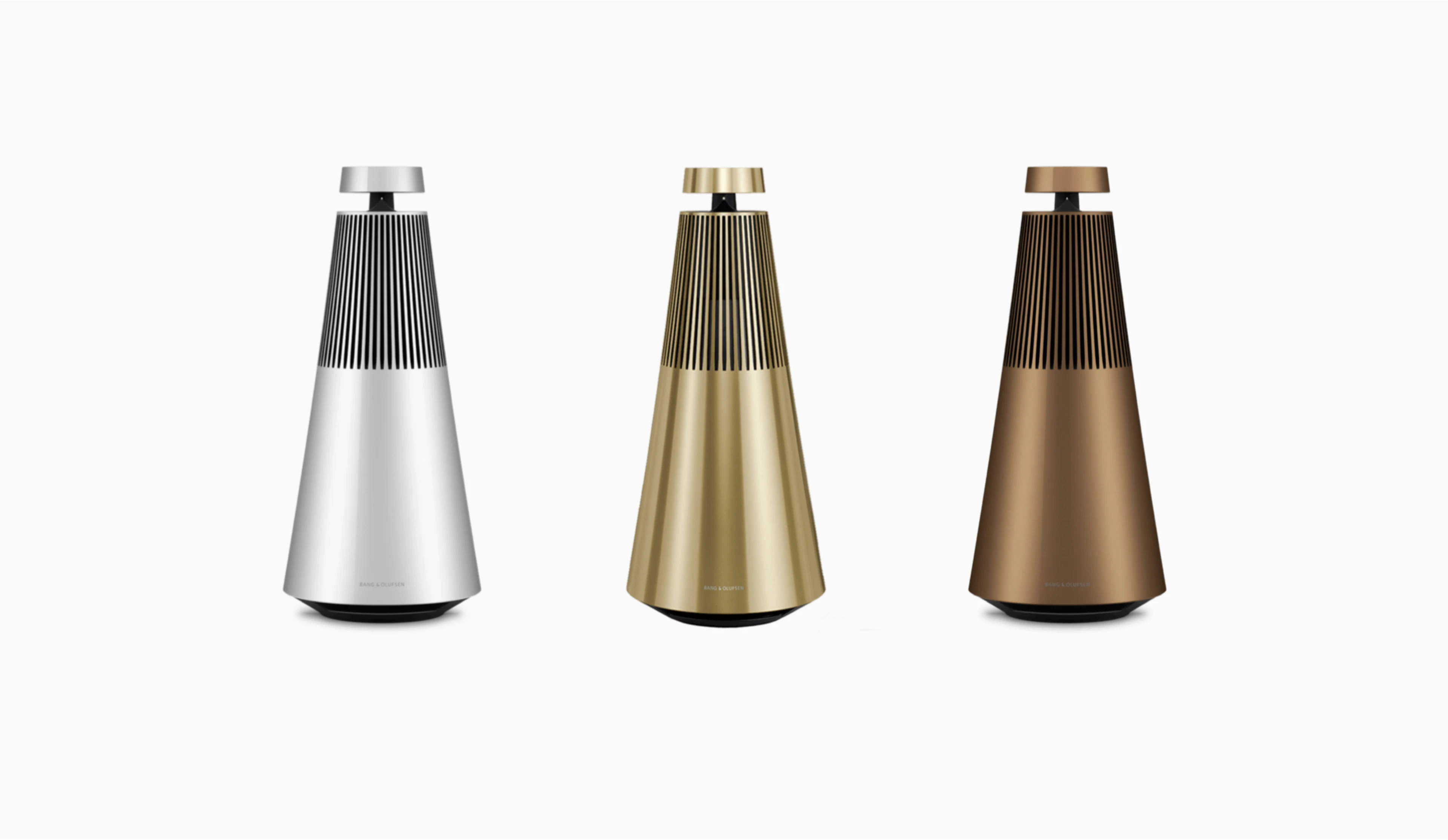Tre versioner af Beosound 2 produkter: aluminium, guld og bronze