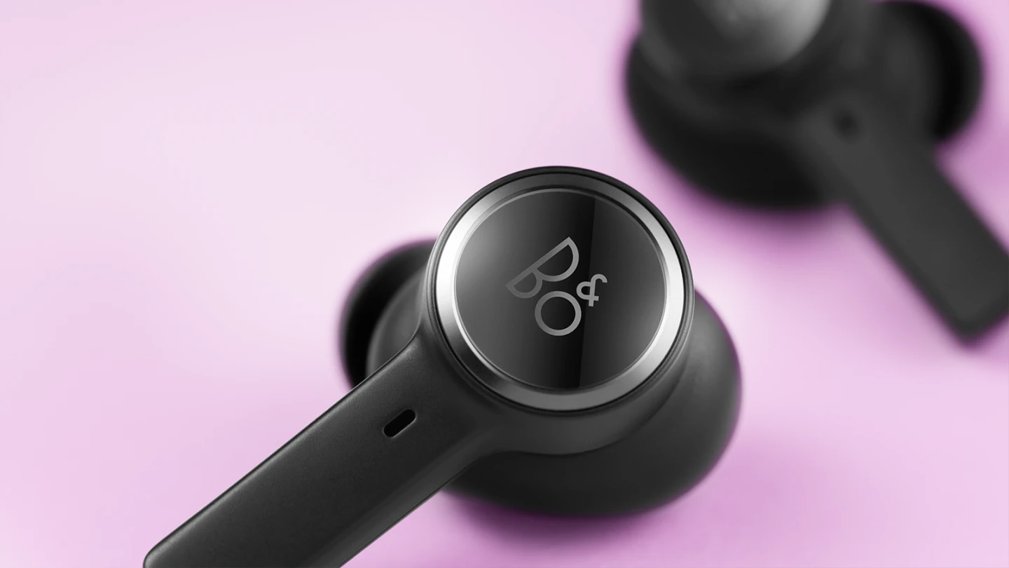 Beoplay EX in black anthacite