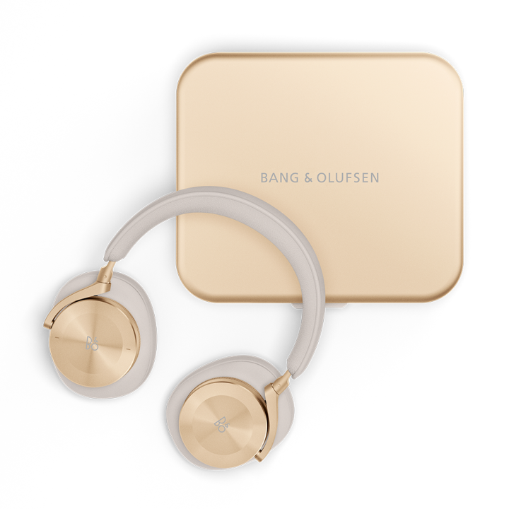 beoplay-h95-goldentone - case and headphones