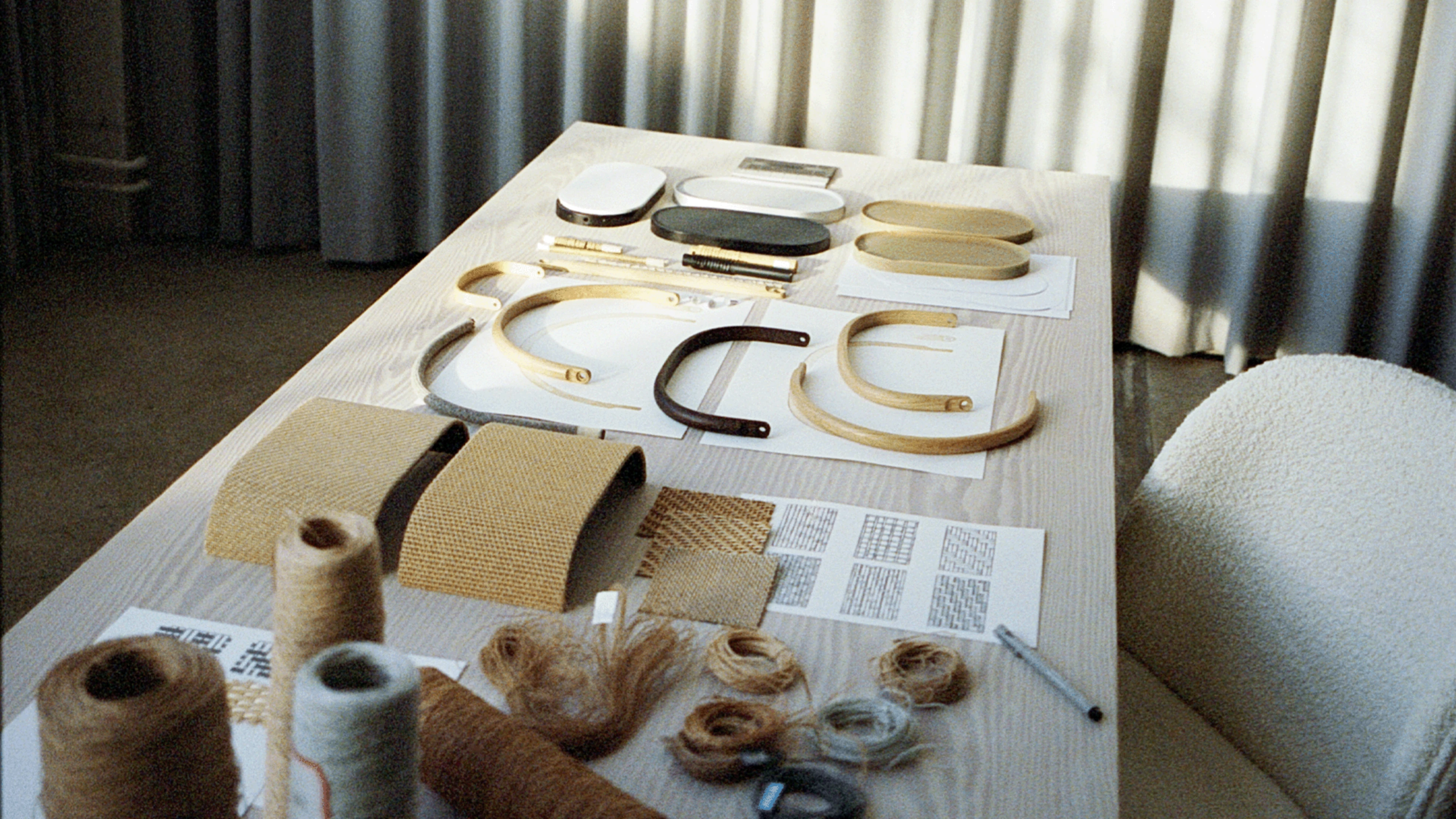 Materials of Beosound A5