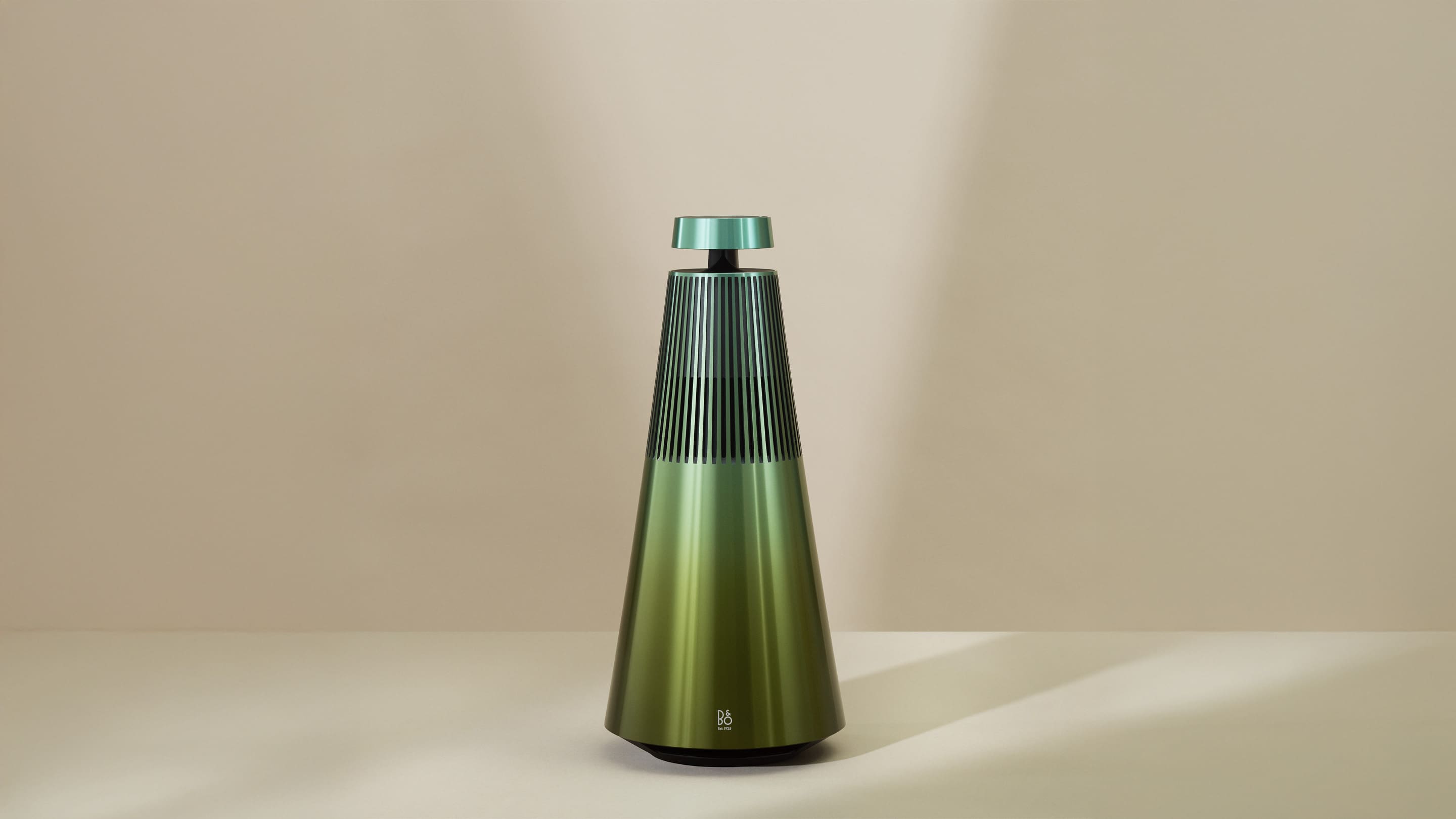 美品 バング&オルフセンBeosound２ カラーブロンズ 第2世代ブロンズ Stereo-Pair-Beosound2-Gold.png
