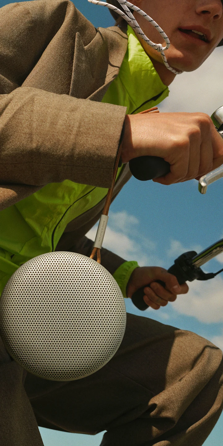 Beosound A1 2ndGen grey detail